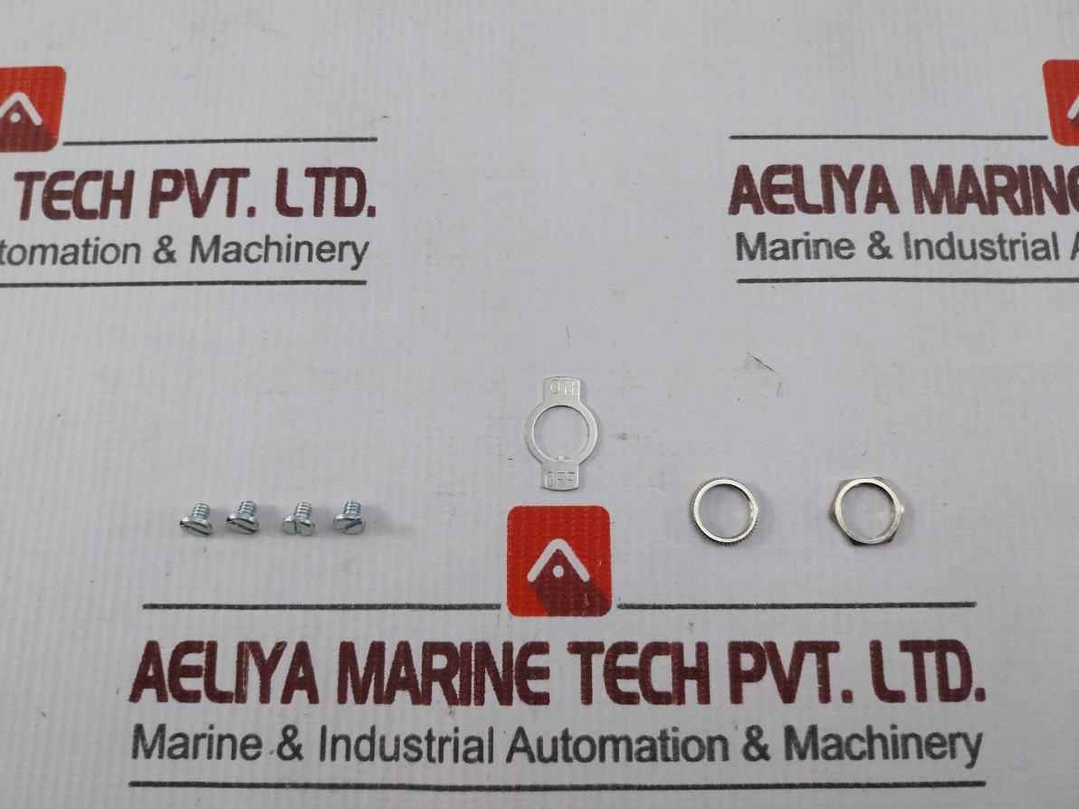 Mcgill 0121-7001 Toggle Switch 20A 277Vac 18602-0030