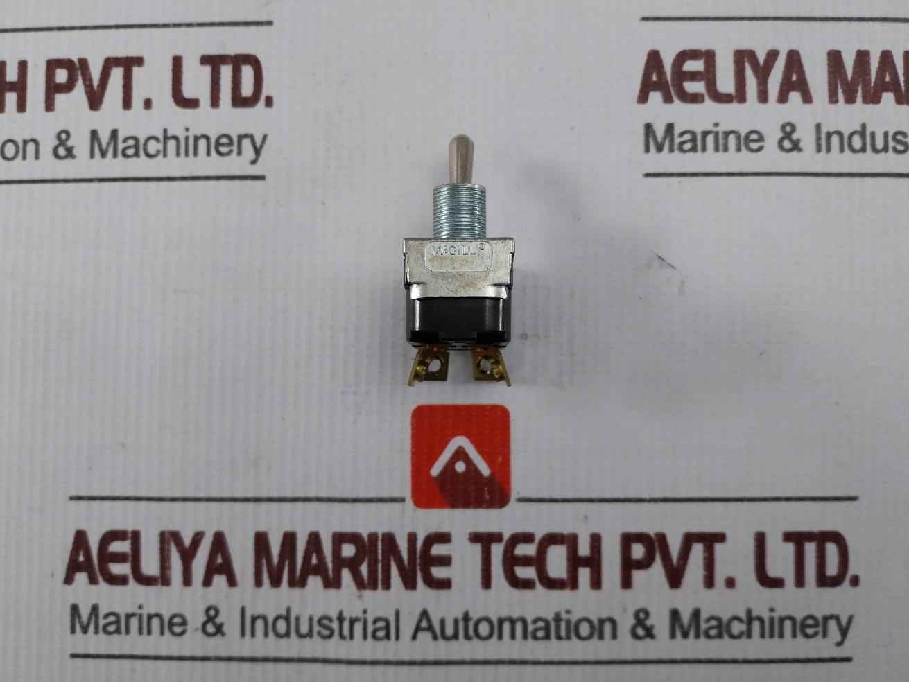 Mcgill 0121-7001 Toggle Switch 20A 277Vac 18602-0030