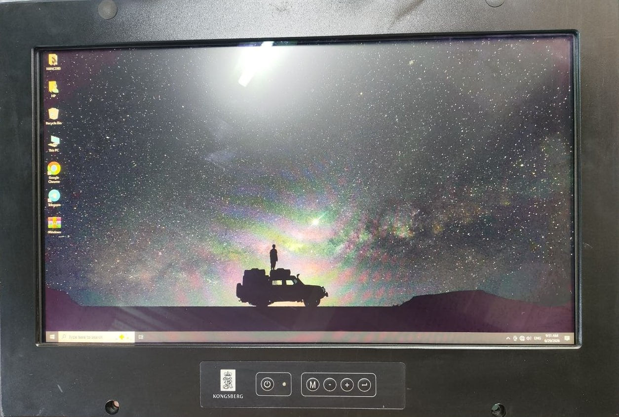 Md 22 Mk3 (Wva) Kongsberg Lcd Display Monitor 100-240Vac 50-60Hz