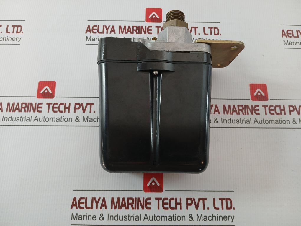 Mdr53/16 Pressure Switch 9.2 – 10.0 Bar 10A Condor