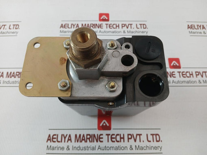 Mdr53/16 Pressure Switch 9.2 – 10.0 Bar 10A Condor