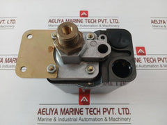 Mdr53/16 Pressure Switch 9.2 – 10.0 Bar 10A Condor