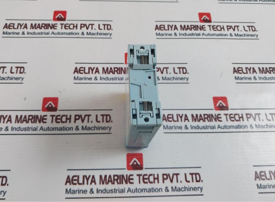 Measurement Technology Mtl 3072 Temperature Converter