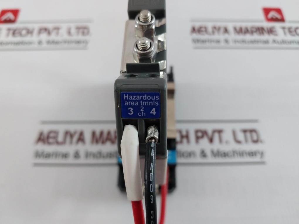 Measurement Technology Mtl 755Ac Shunt-diode Safety Barrier 3V 250Vac/Dc 300Ma