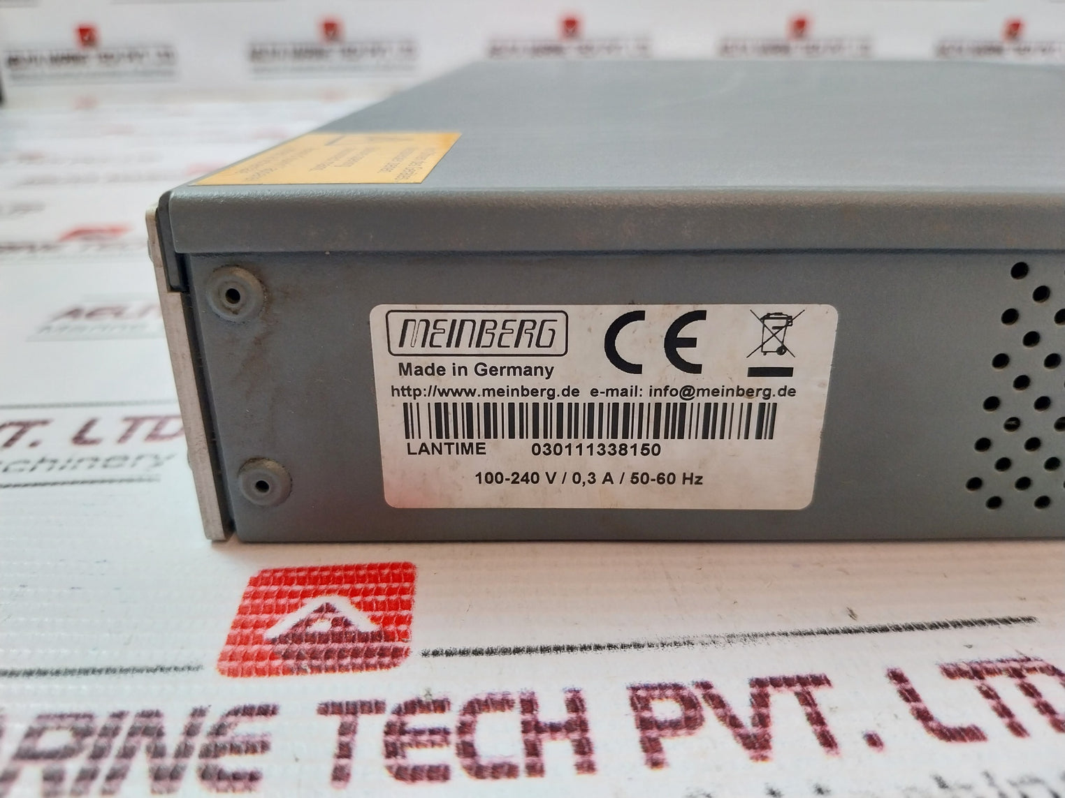 Meinberg Lantime M300 Multi Source Time Server