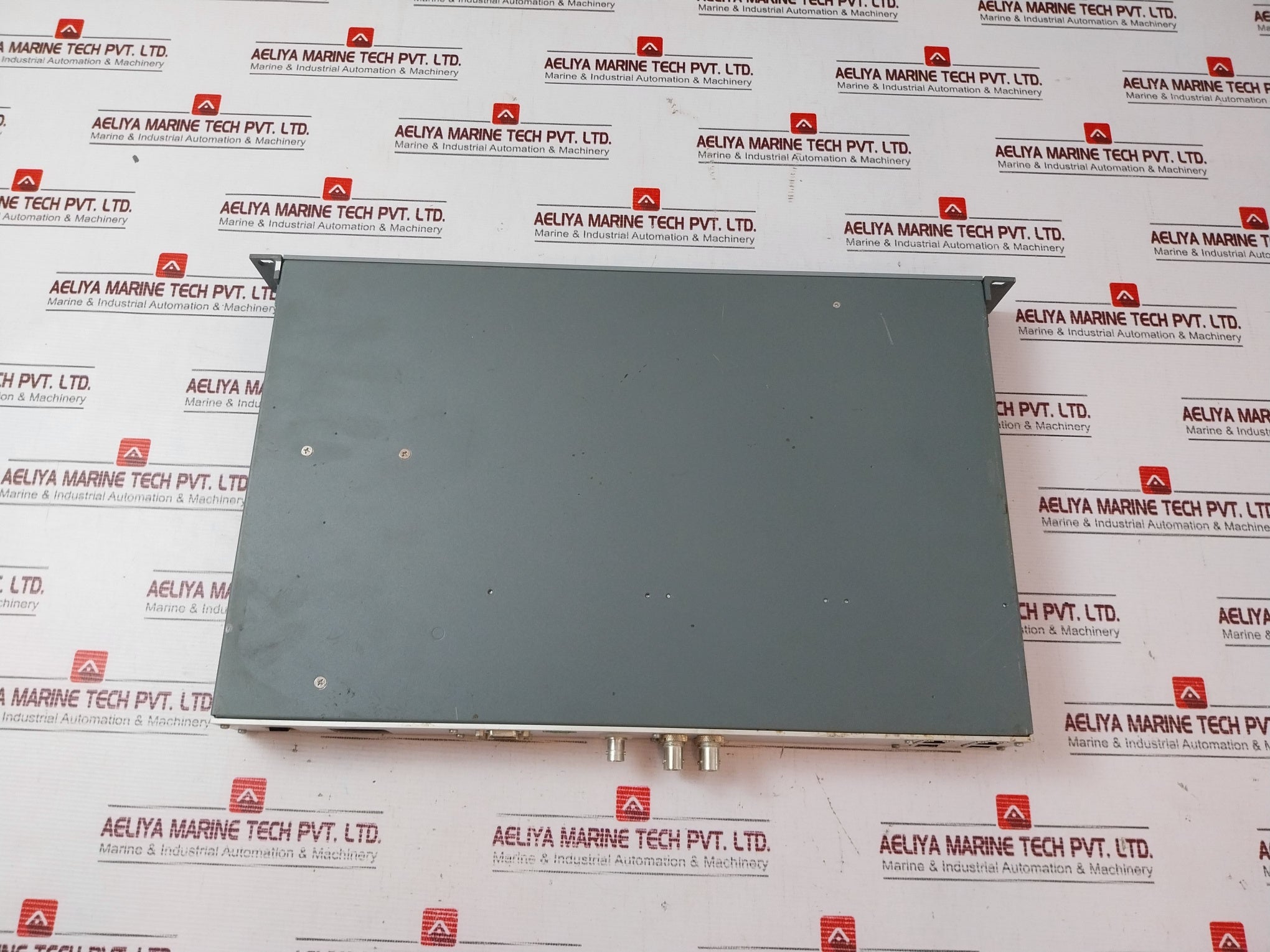Meinberg Lantime M300 Multi Source Time Server