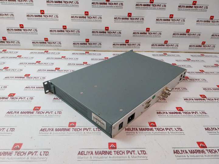 Meinberg Lantime M300 Multi Source Time Server