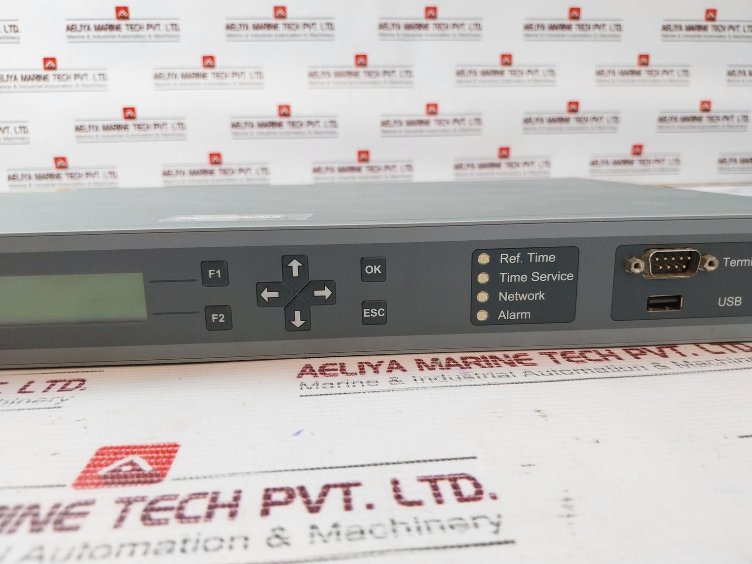 Meinberg Lantime M300 Multi Source Time Server