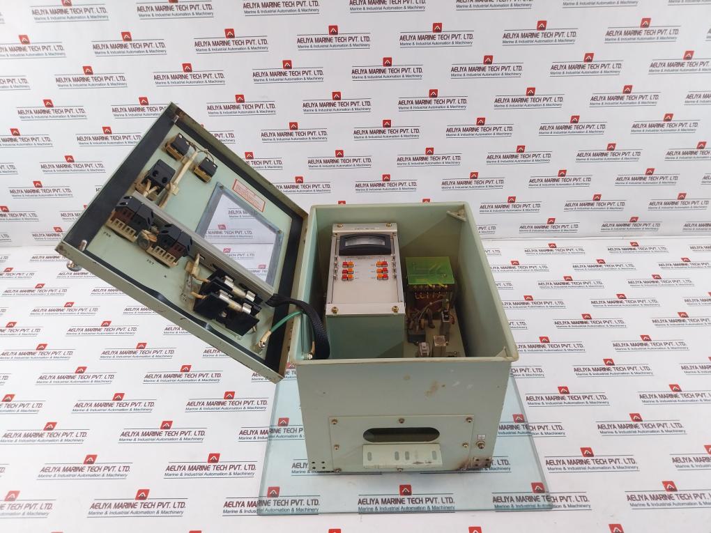 Meiyo Electric SMN-F2B Analog Monitor