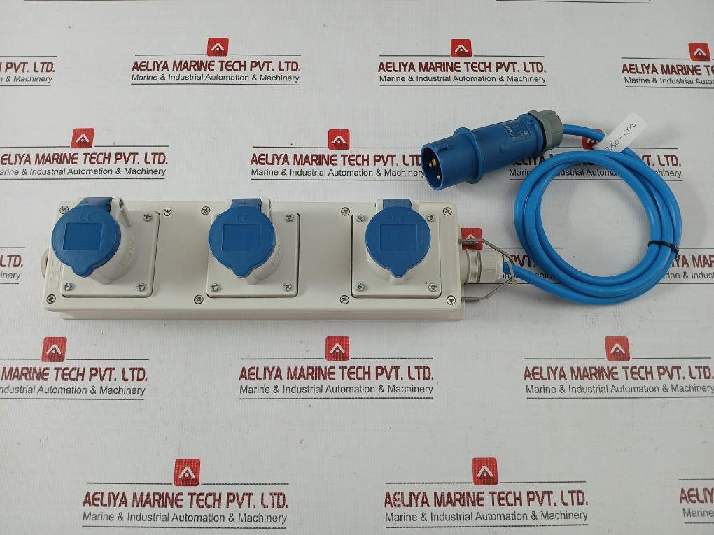 Mennekes-Gang-Trailing-Socket-Plug-1-6-Meter-90027106za-Ip44-1