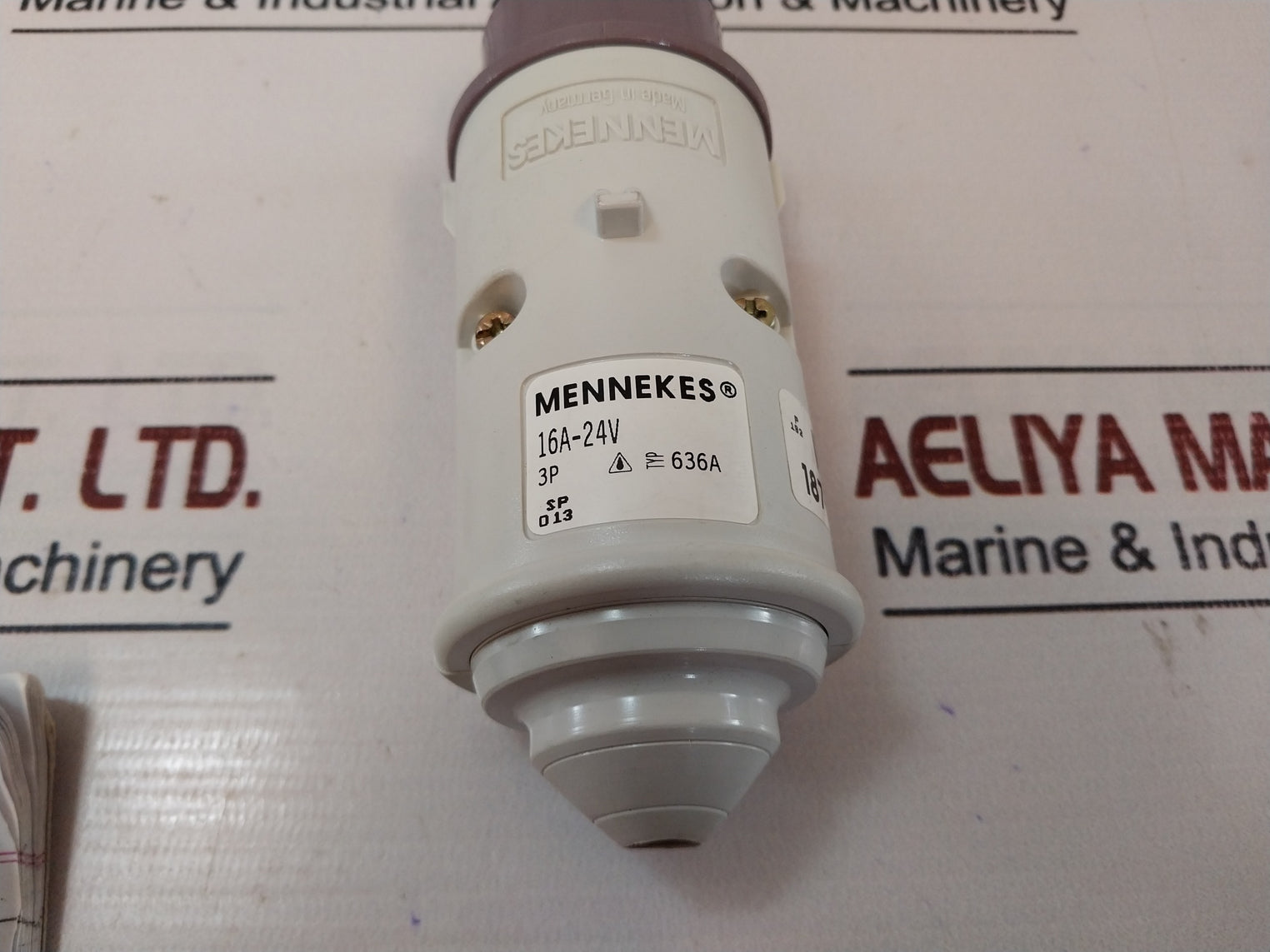Mennekes 636A 3P Industrial Power Plug 16A-24V