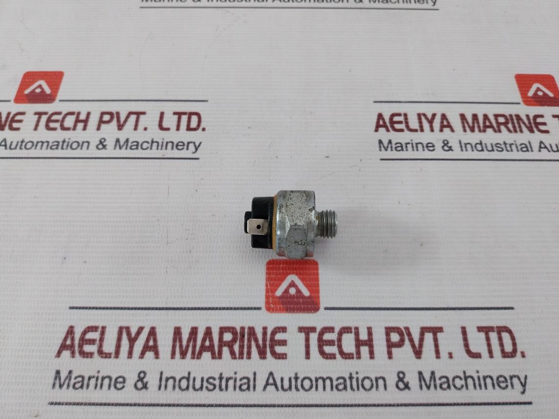 Mera M12X1,5 Pressure Switch E 11 83