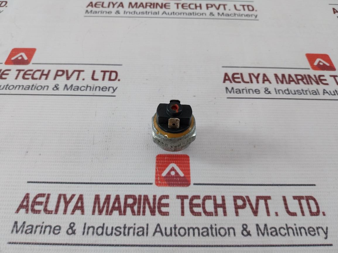 Mera M12X1,5 Pressure Switch E 11 83 – Aeliya Marine Tech