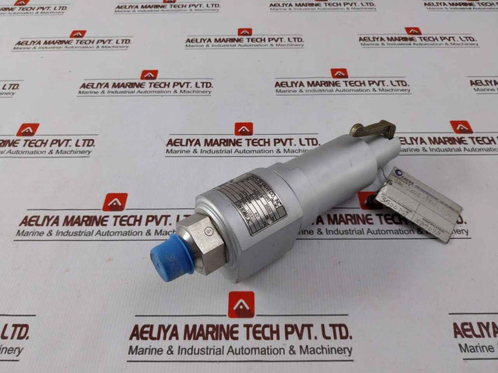 Mercer 91-m2D63P1641 Pressure Relief Valve 3/4In 3500 Psi Air 7070 Scfm
