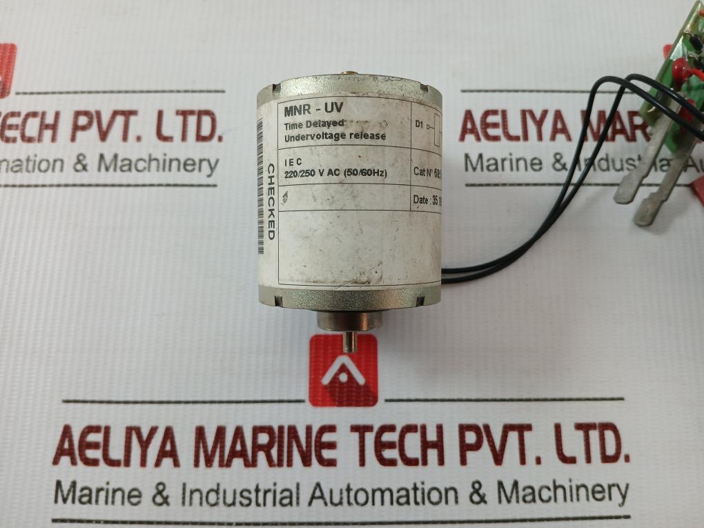 Merlin Gerin 685 692