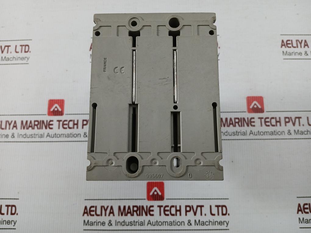 Merlin-Gerin-750V-65-C-Compact-Molded-Case-Circuit-Breaker-Ns-80-H-ma-208006-5