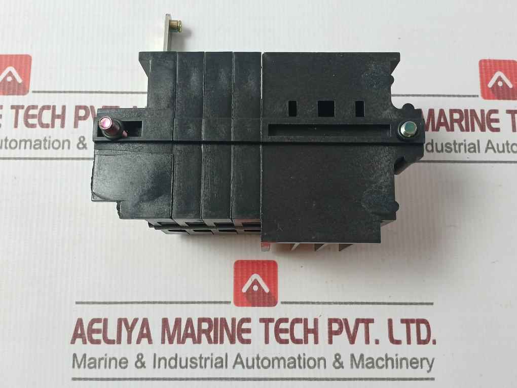 Merlin Gerin 0685725C Contact 97C7 Rm E103955