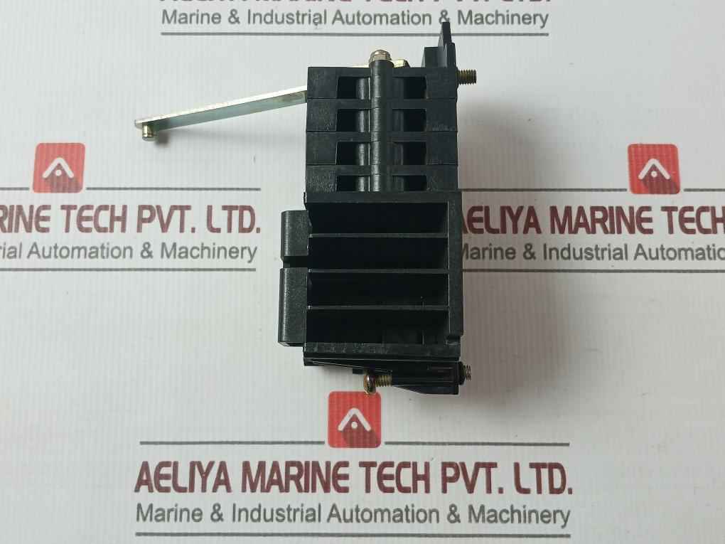 Merlin Gerin 0685725C Contact 97C7 Rm E103955