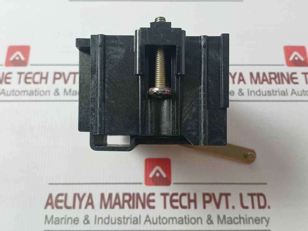 Merlin Gerin 0685725C Contact 97C7 Rm E103955