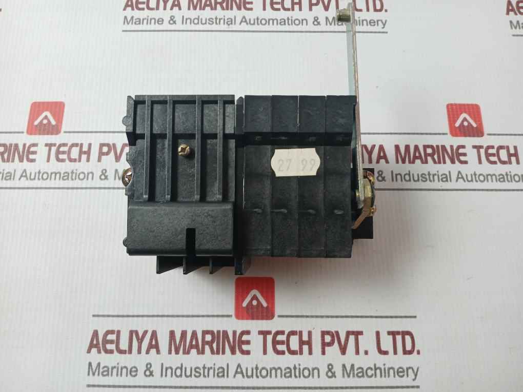 Merlin Gerin 0685725C Contact 97C7 Rm E103955