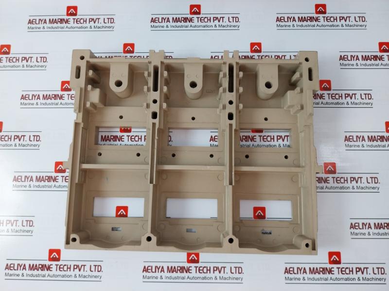 Merlin Gerin 3 Pole Masterpact Air Circuit Breaker Switch Acb Capacity 800A