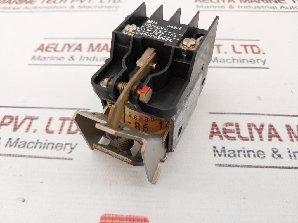 Merlin Gerin 44925 Voltage Release Circuit Breaker