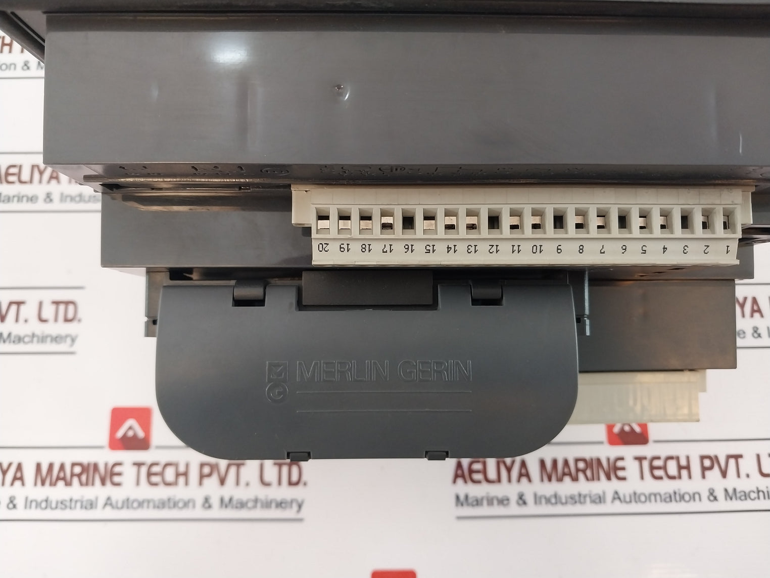 Merlin Gerin 59607 (&59606) Display Panel Unit Module 250V