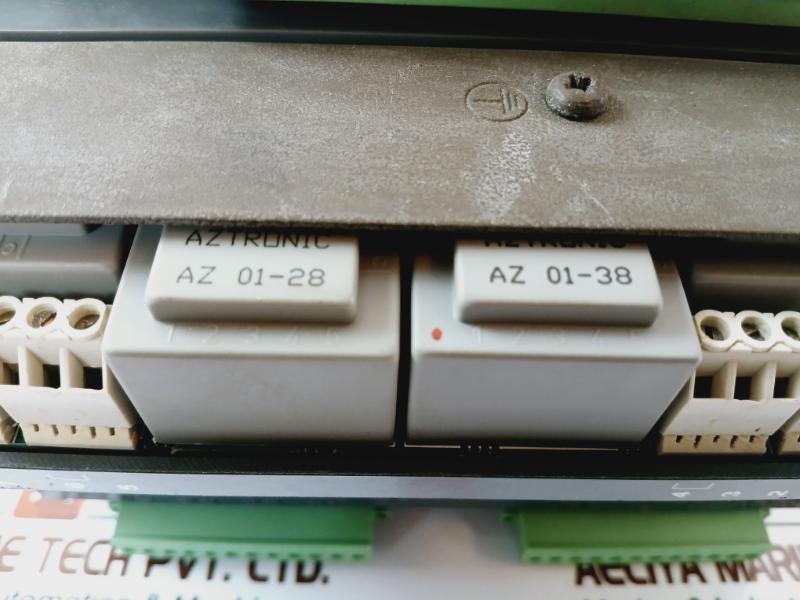 Merlin Gerin 59645 Digital Protection Relays For Current And Voltage Protection
