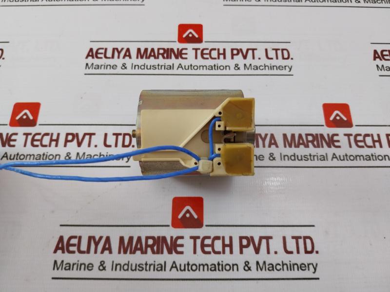 Merlin Gerin 685 650 Xf-e Closing Release Mp Circuit Breaker Accessory 24Vdc-20V