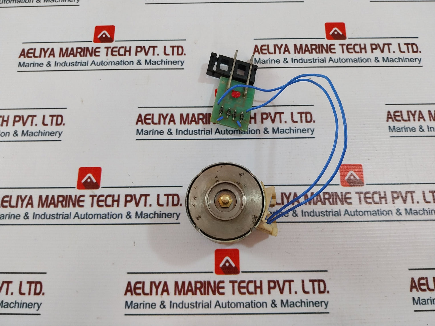 Merlin Gerin 685 654 Closing Release Circuit Breaker Accessory 110/127V Ac