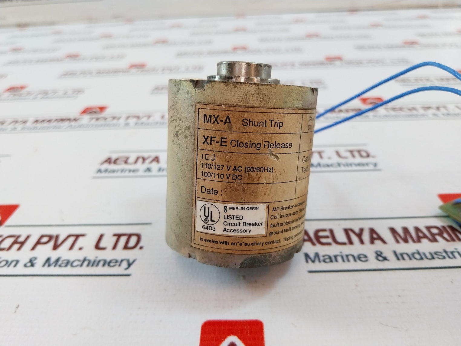 Merlin Gerin 685 654 Closing Release Circuit Breaker Accessory 110/127V Ac