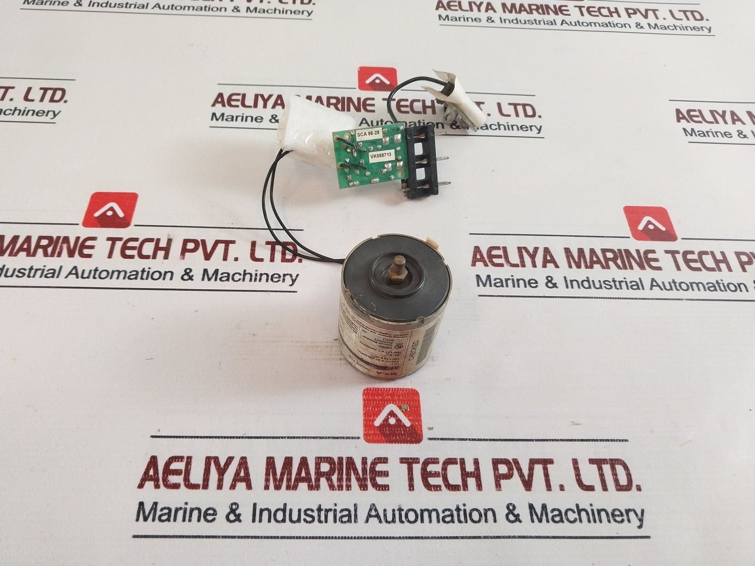 Merlin Gerin 685 654 Xf-e Closing Release Circuit Breaker 110/127V Ac 50/60Hz