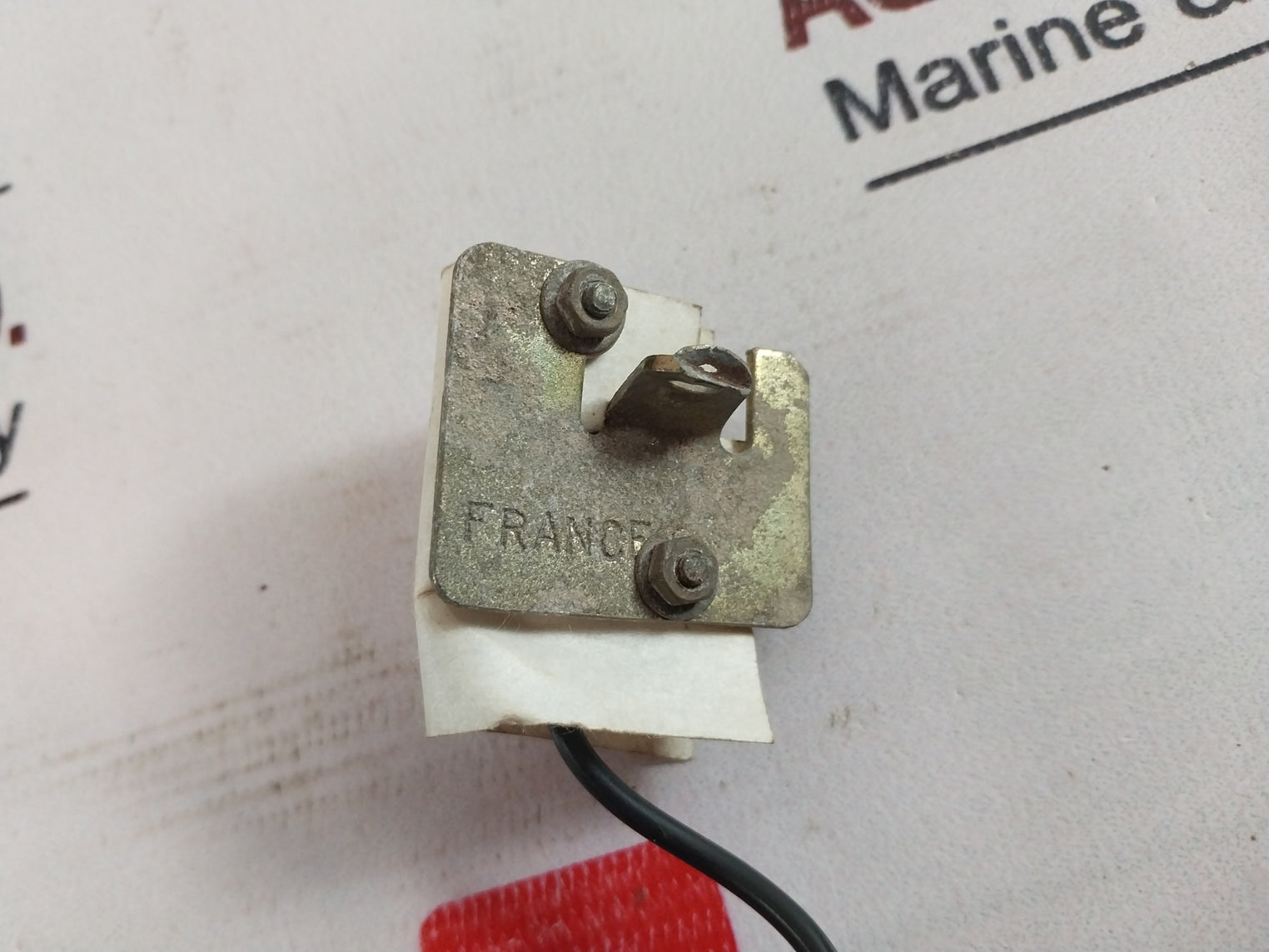 Merlin Gerin 685 654 Xf-e Closing Release Circuit Breaker 110/127V Ac 50/60Hz