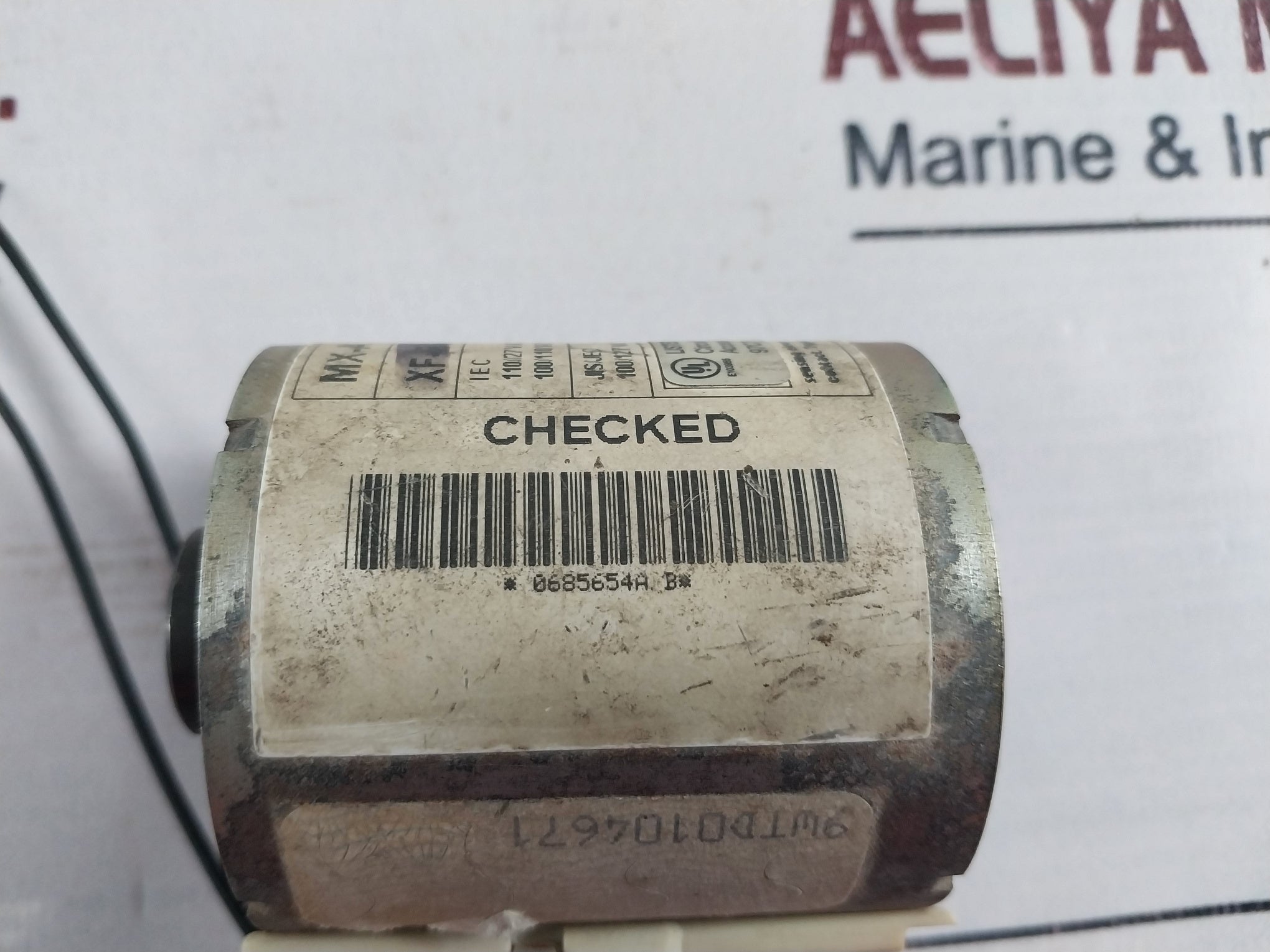 Merlin Gerin 685 654 Xf-e Closing Release Circuit Breaker 110/127V Ac 50/60Hz