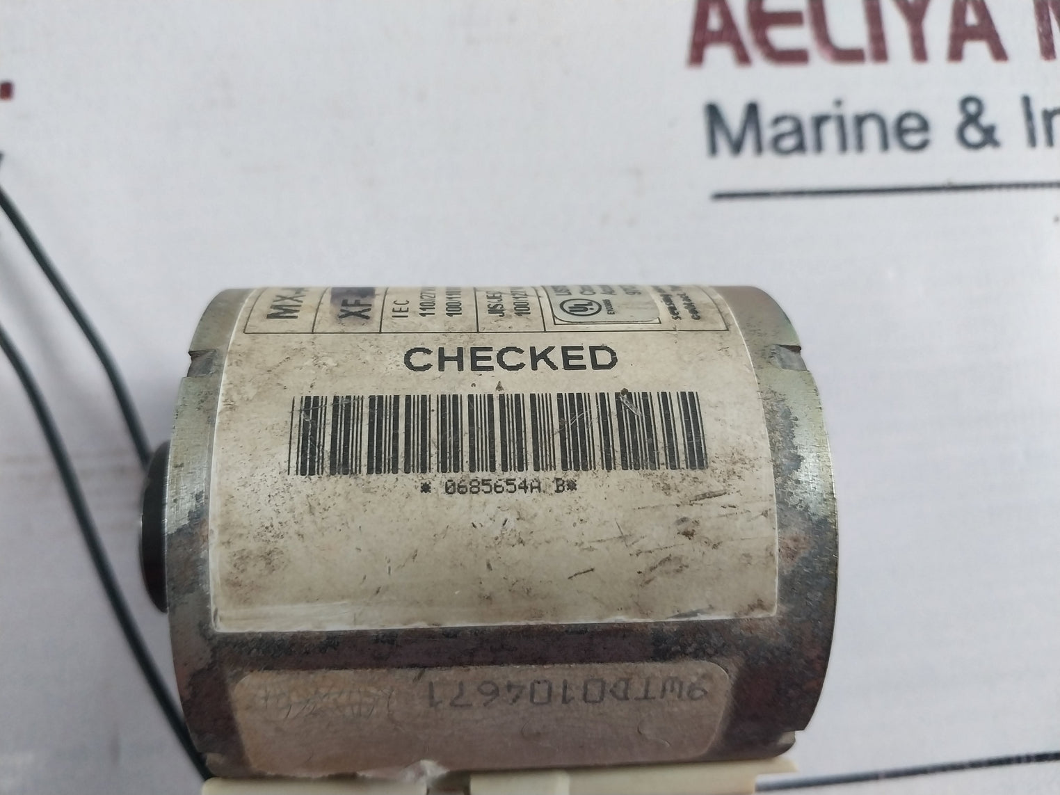 Merlin Gerin 685 654 Xf-e Closing Release Circuit Breaker 110/127V Ac 50/60Hz