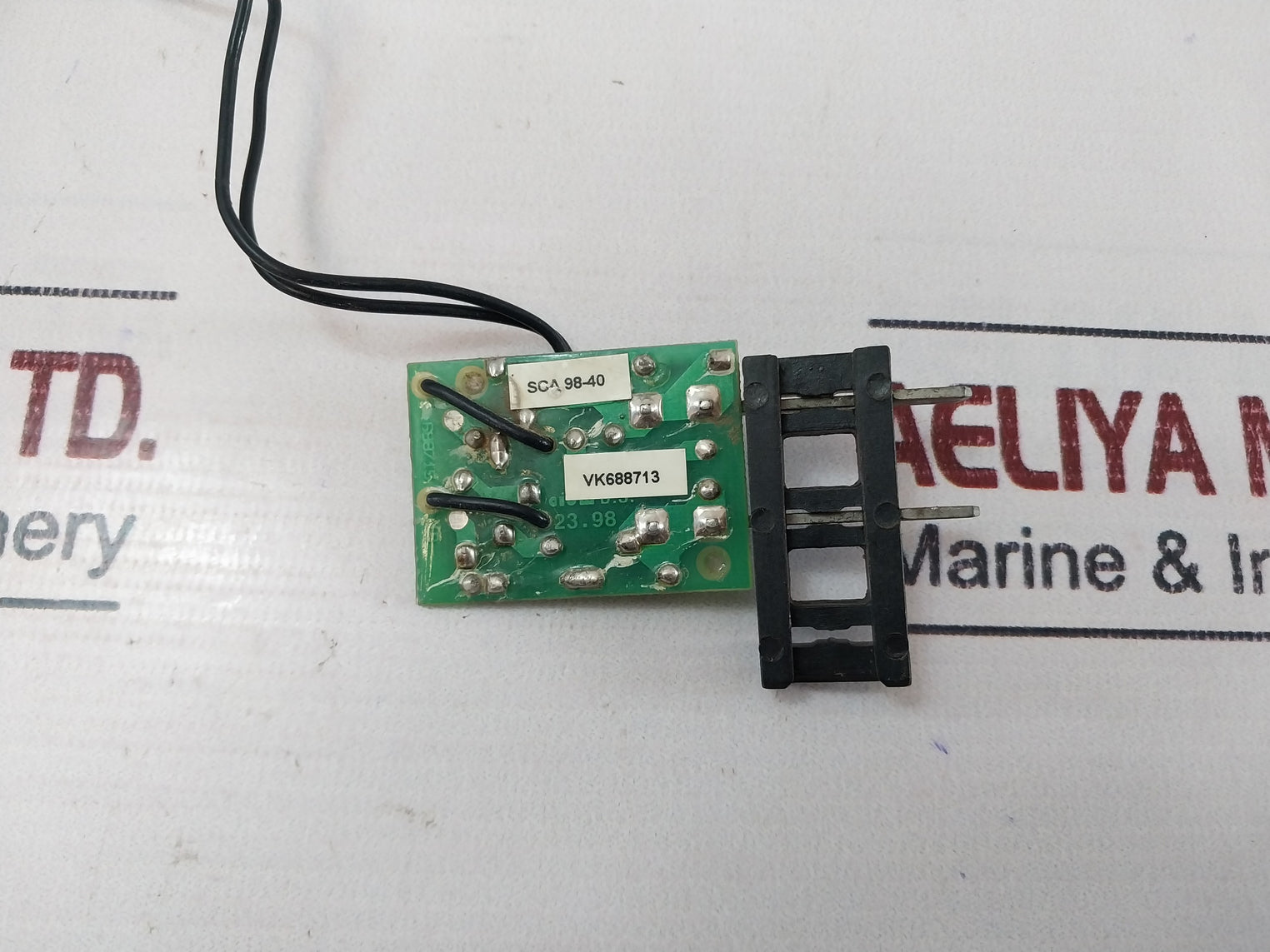 Merlin Gerin 685 654 Xf-e Closing Release Circuit Breaker 120-60hz-20va