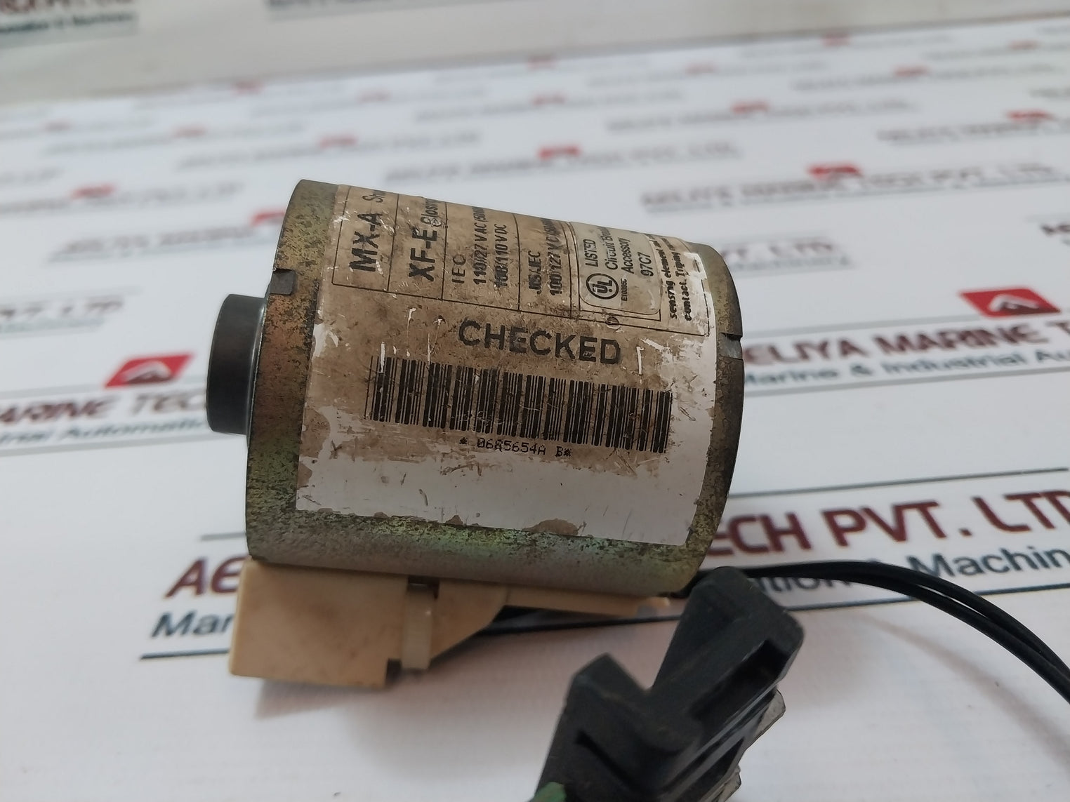 Merlin Gerin 685 654 Xf-e Closing Release Circuit Breaker Sga 97-41