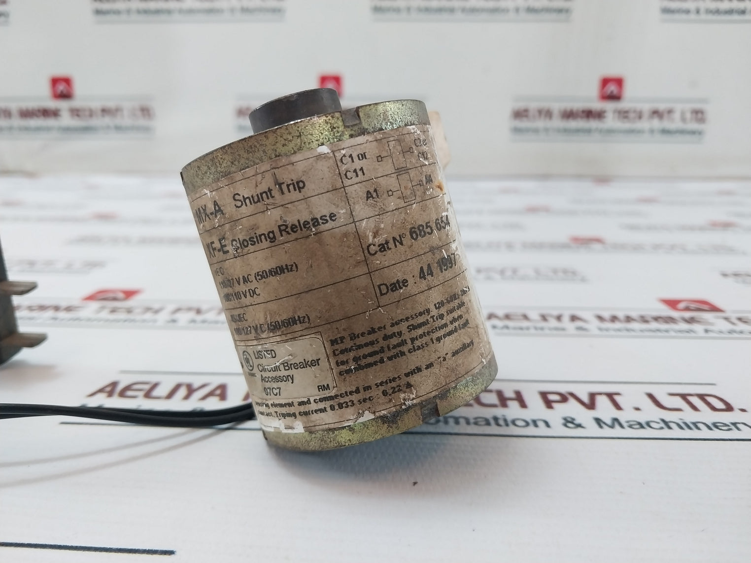 Merlin Gerin 685 654 Xf-e Closing Release Circuit Breaker Sga 97-41