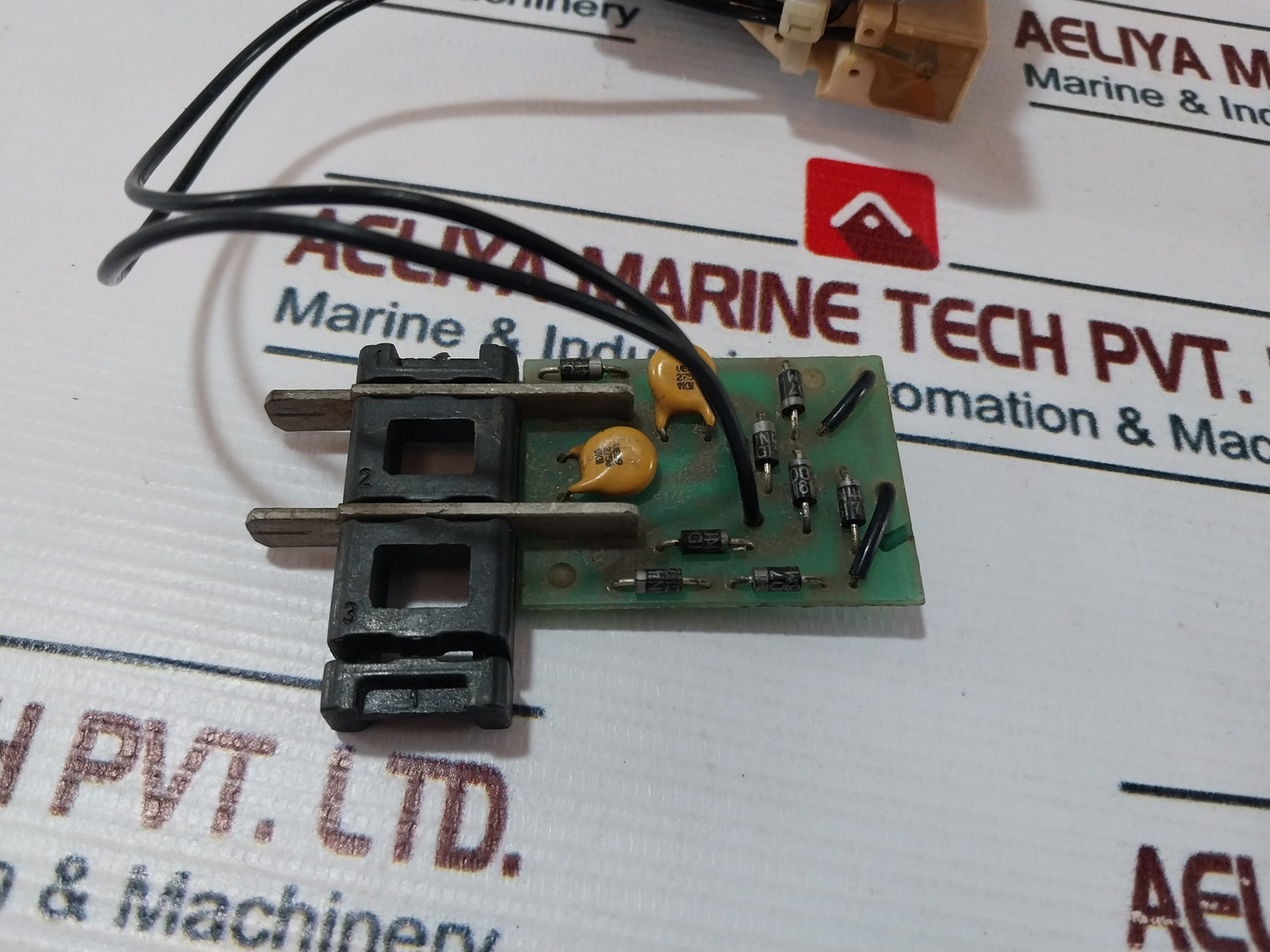 Merlin Gerin 685 654 Xf-e Closing Release Circuit Breaker Sga 97-41