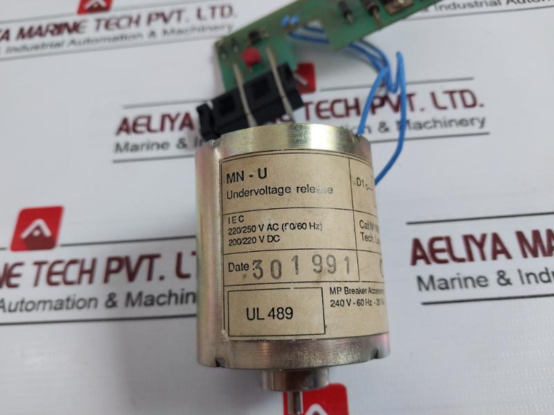 Merlin Gerin 685683 Undervoltage Release 220/250V Ac 50/60 Hz 1072002-1D
