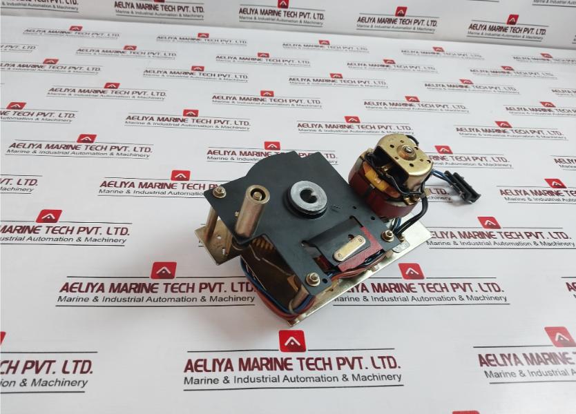 Merlin Gerin 685 766 Motor Mechanism 220V 380V 50/60Hz 1.6A