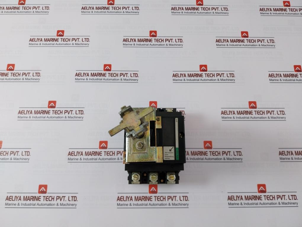 Merlin Gerin C161Ni Circuit Breaker 3 Poles 160A 690Vac 500Vdc