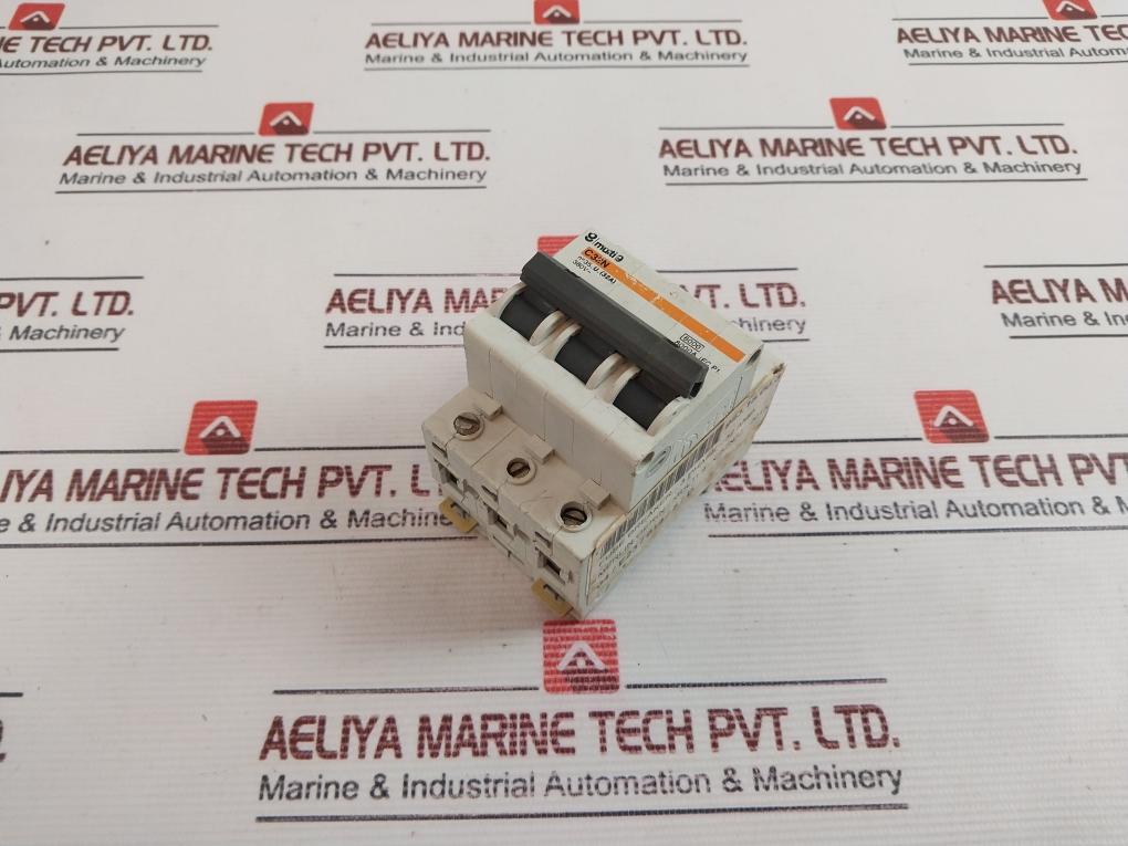 Merlin Gerin C32N Fuse Circuit Breaker 380V~