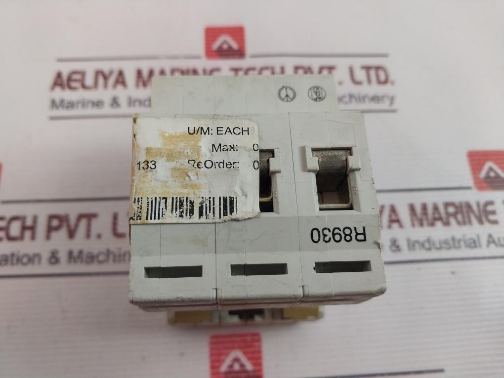 Merlin Gerin C32N Fuse Circuit Breaker 380V~