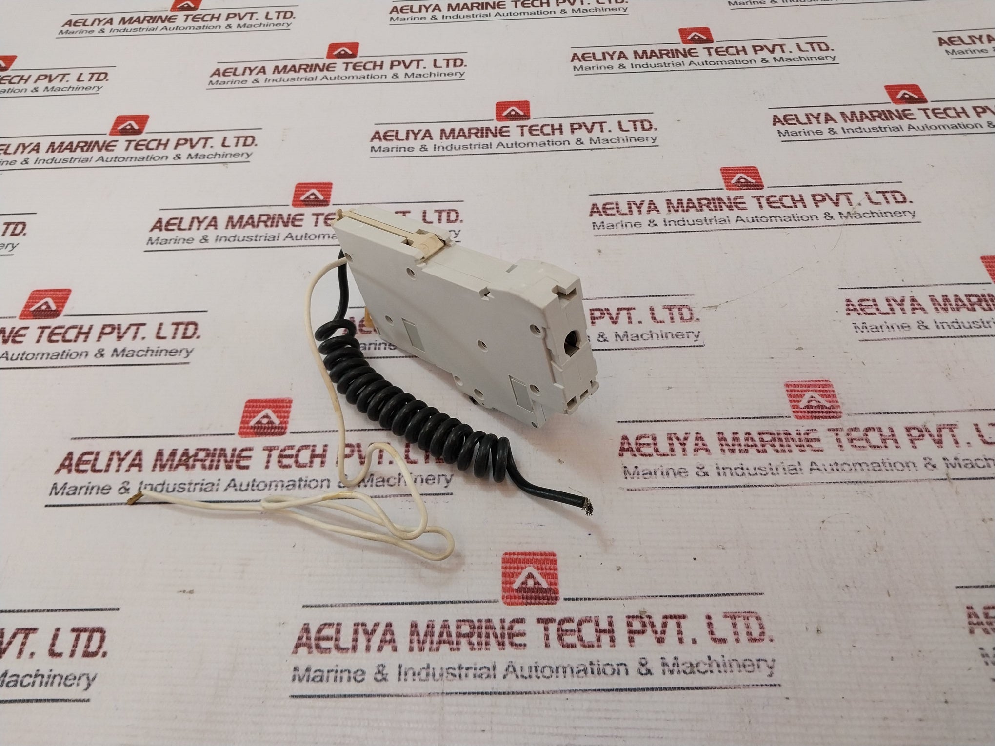 Merlin Gerin C60H-rcbo C32R30 Circuit Breaker 61009