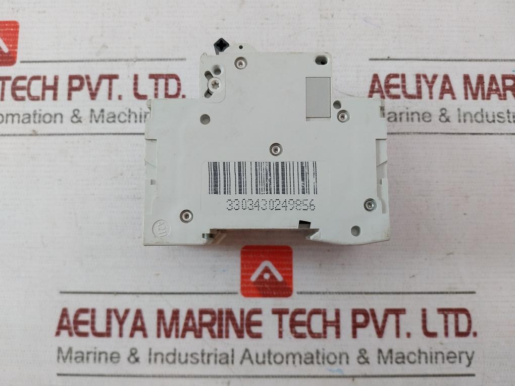 Merlin Gerin C60H Circuit Breaker C6, 3303430249856 400V 415V 3A 130V 1A