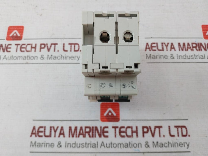 Merlin Gerin C60H Circuit Breaker C6, 3303430249856 400V 415V 3A 130V 1A