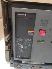 Merlin Gerin Masterpact M16 H1 Air Circuit Breaker 1000V 50/60Hz Iec947-2