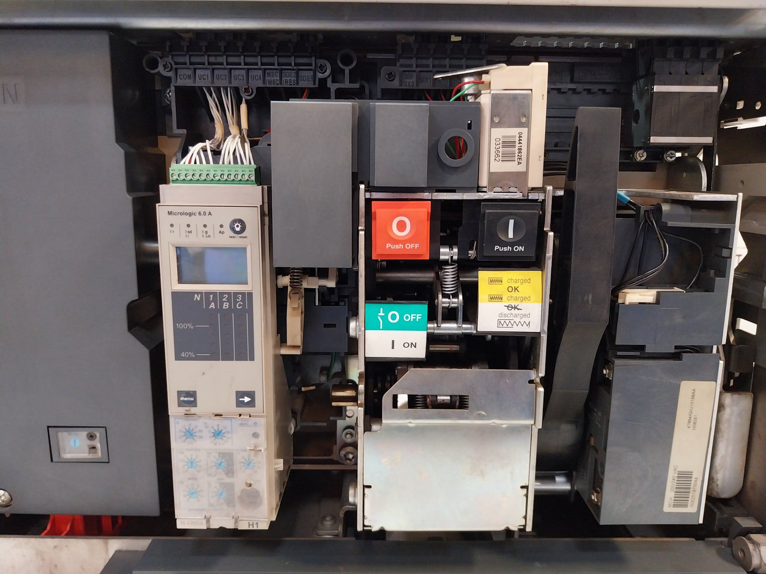 Merlin Gerin Masterpact Nw40 H1 Circuit Breaker 4000A 1000V 12Kv