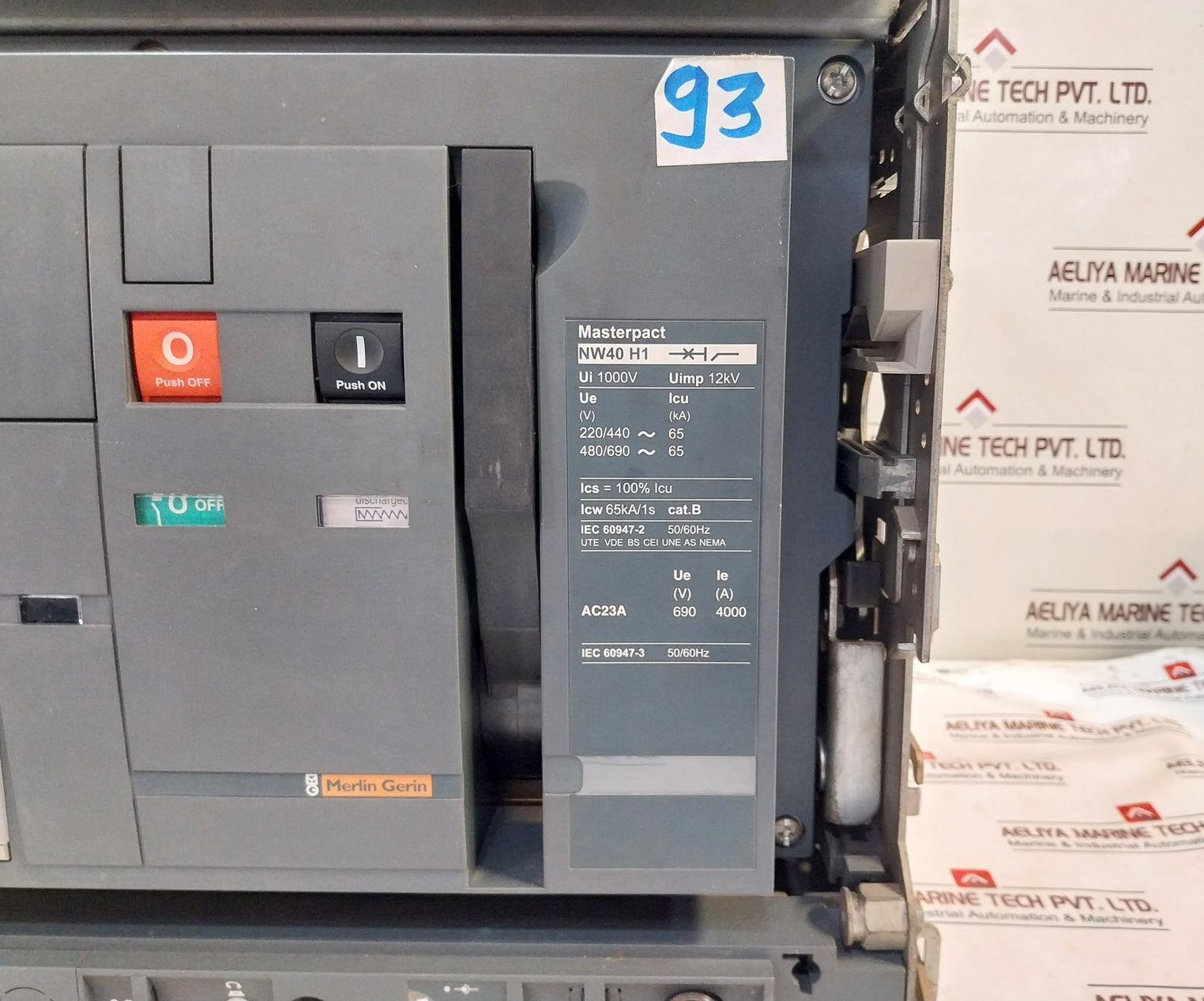 Merlin Gerin Masterpact Nw40 H1 Circuit Breaker 4000A 1000V 12Kv